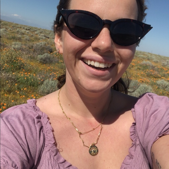 Meet your Posher, Allie - Picture 4 of 4